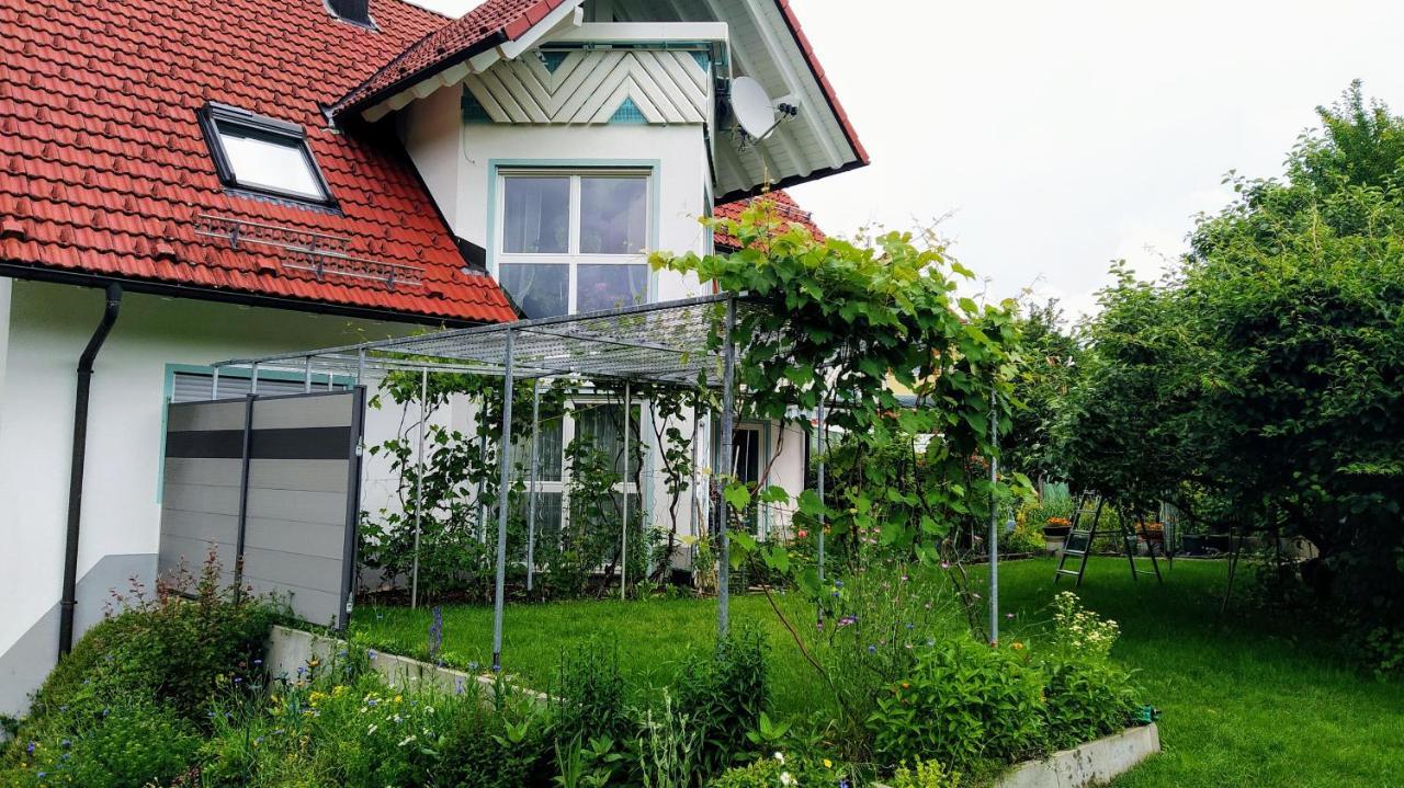 Ferienwohnung, Sauna & Gaestekarte Gratis Im Schwarzwald Баїрсбронн Екстер'єр фото